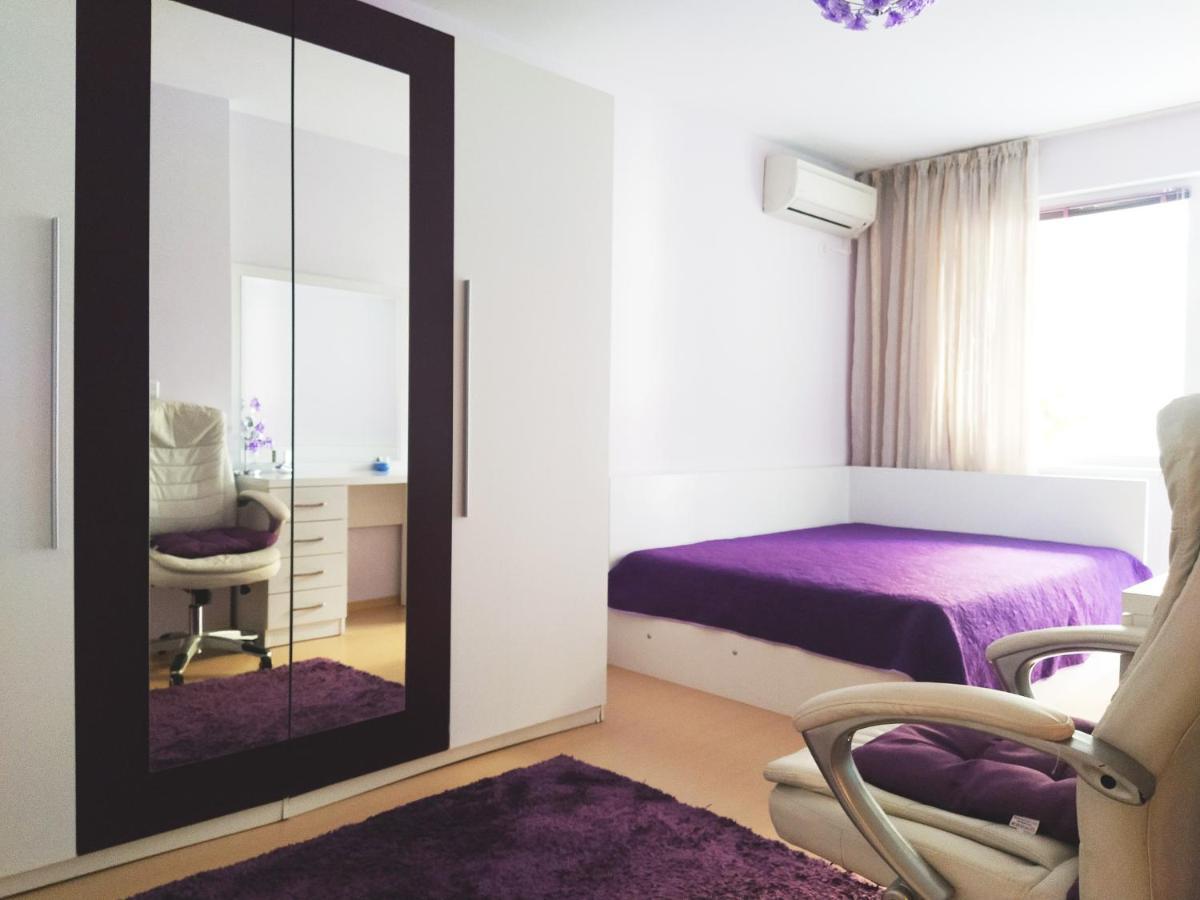 Modern Apartment In Бургас Екстериор снимка